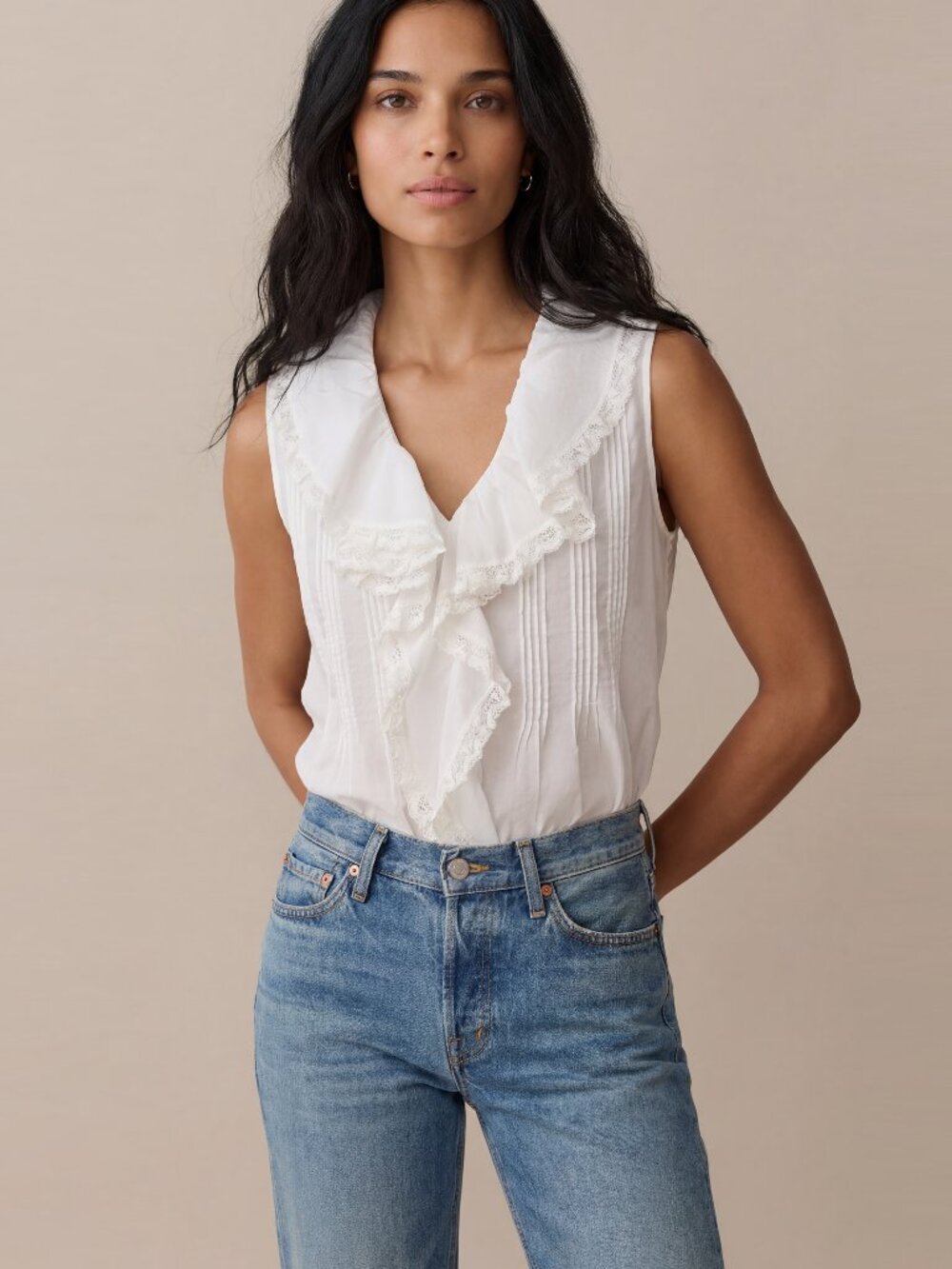 NWT Ruffle  Eyelet White Top
